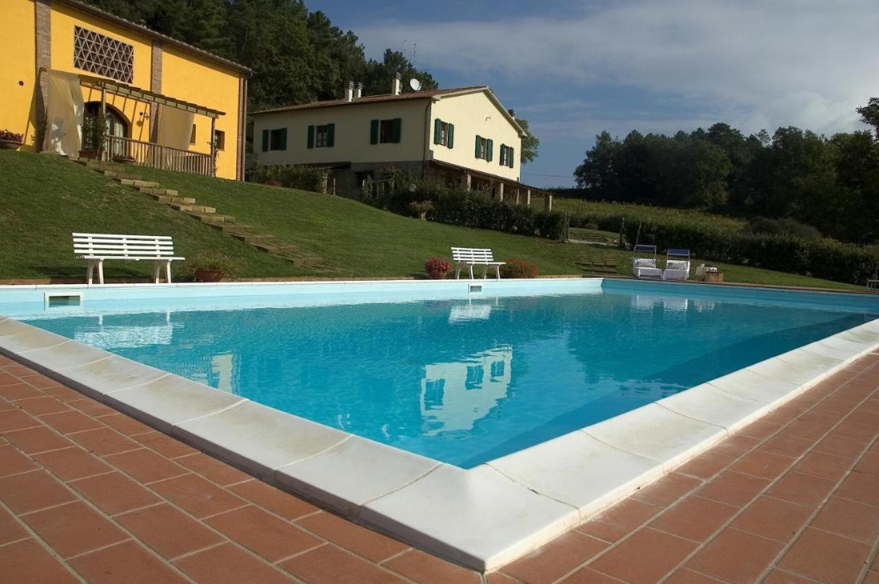 Agriturismo La Burraia Vicino A San Gimignano Gambassi Terme Exterior foto