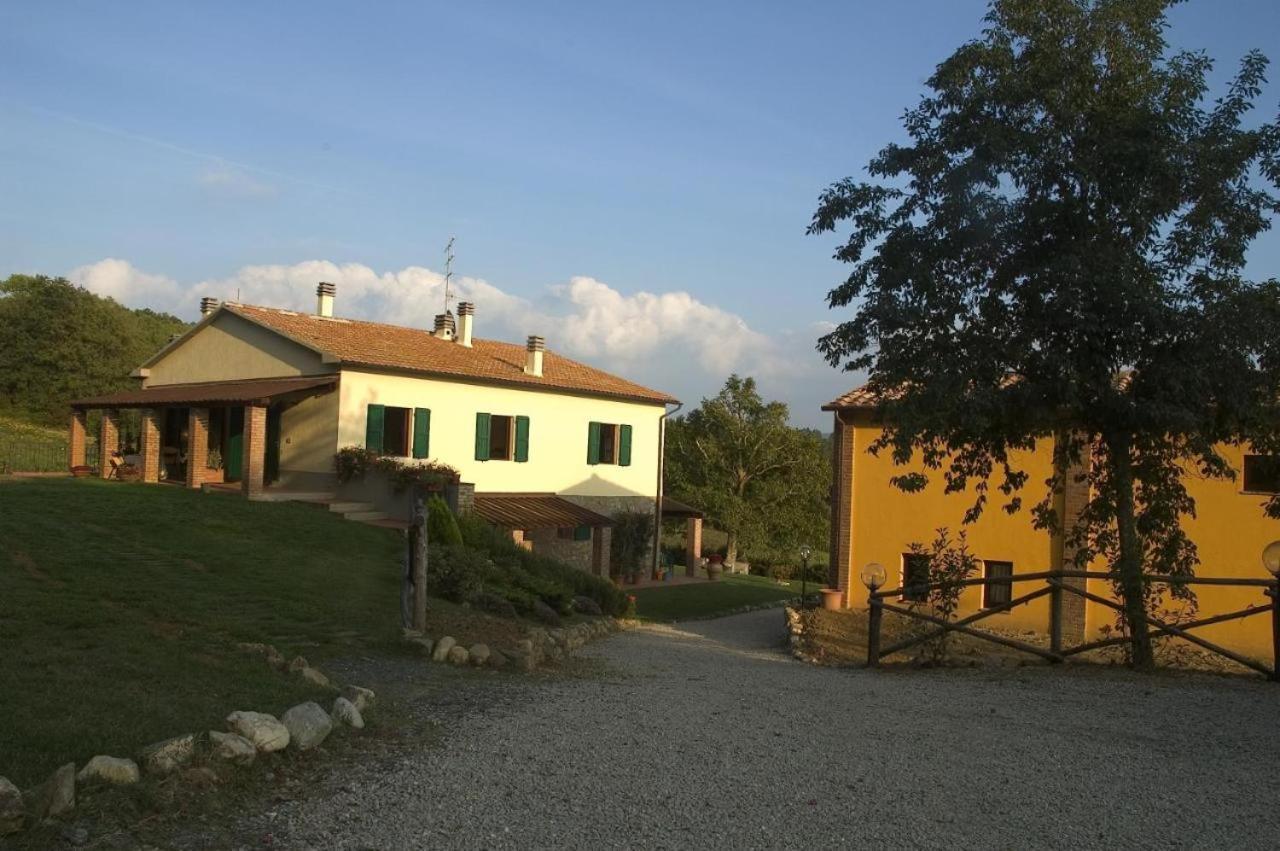 Agriturismo La Burraia Vicino A San Gimignano Gambassi Terme Exterior foto