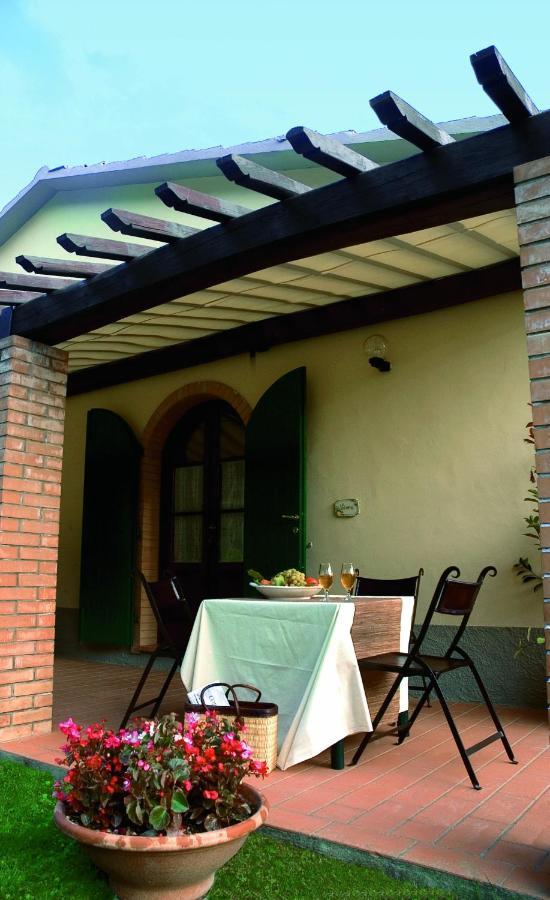 Agriturismo La Burraia Vicino A San Gimignano Gambassi Terme Exterior foto