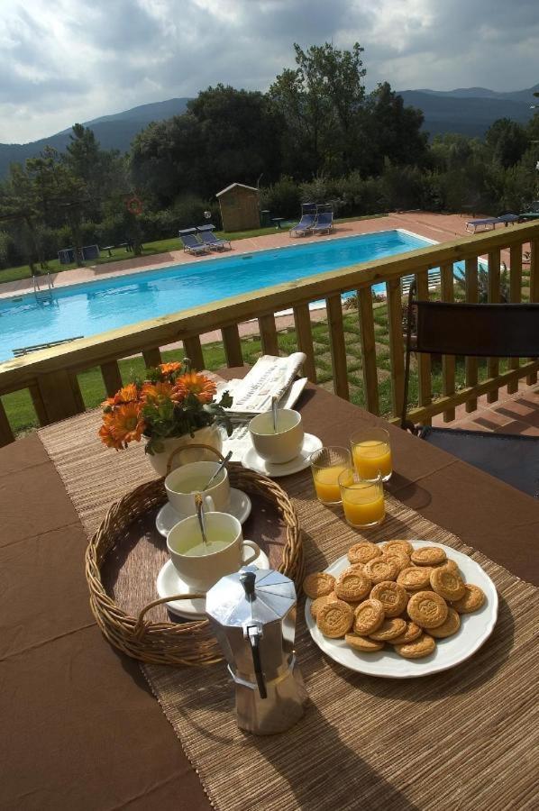 Agriturismo La Burraia Vicino A San Gimignano Gambassi Terme Exterior foto