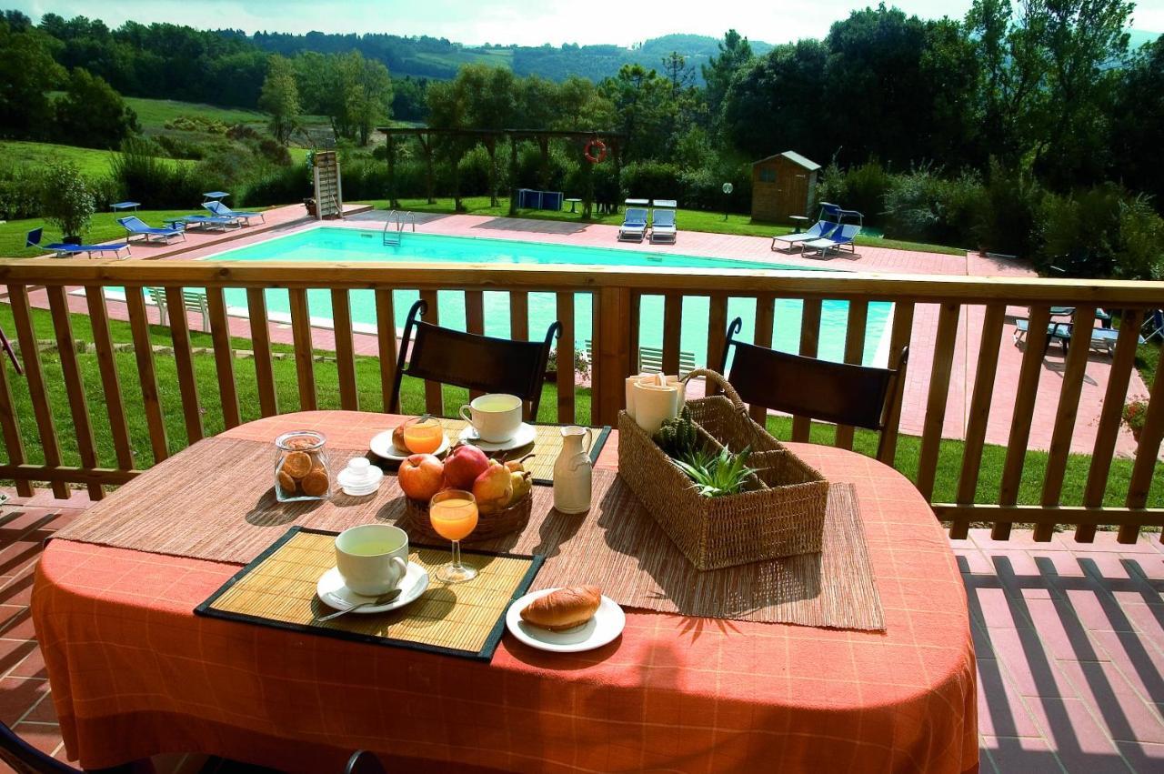 Agriturismo La Burraia Vicino A San Gimignano Gambassi Terme Exterior foto